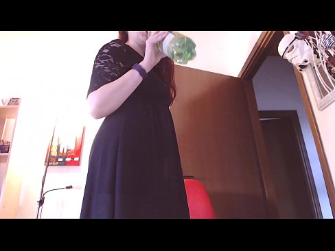 ❤️ スケベで甘美なパンティが大好きな従順な奴隷が、この動画を見てオナニーを強要される! ❤️❌ スーパーセックス ❌️❤