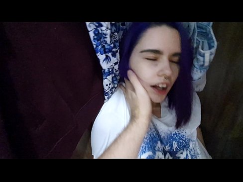 ❤️ 押し入れの中の姉ちゃんを発見し、イクのを手伝う ❤️❌ スーパーセックス ❌️❤